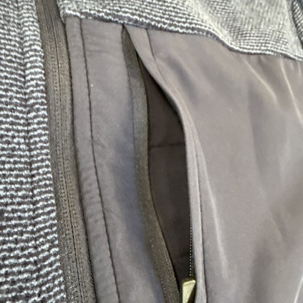 Ben Hogan Performance Men Med Dura Fleece Full Zip Golf Jacket, up to Color BLUE - Picture 3 of 9